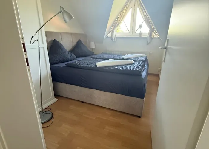 - Zwischen Den Wassern - Ostsee Und Bodden ديارهاجين